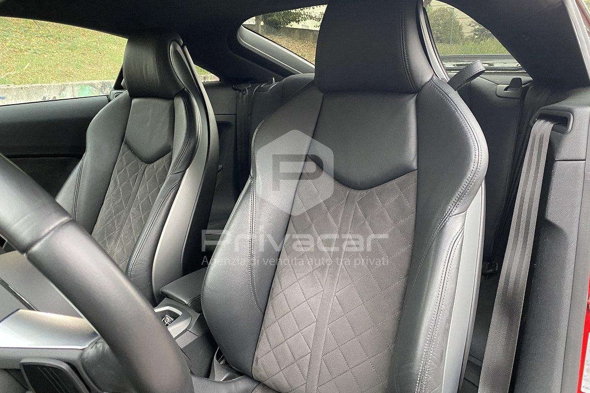 AUDI TT Coupé 2.0 TFSI quattro S tronic S line