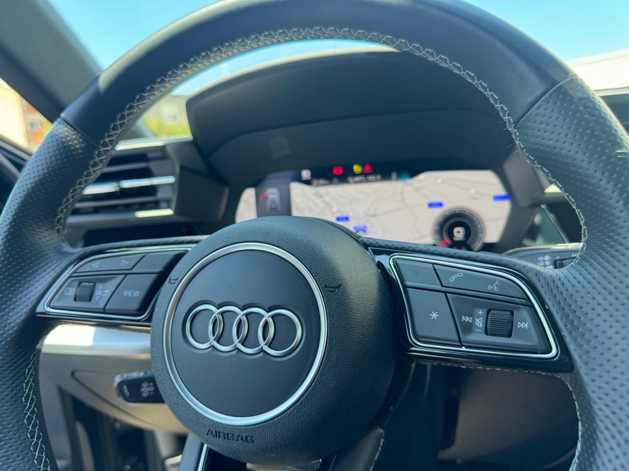 Audi A3 SPB 35 TDI S tronic line total black