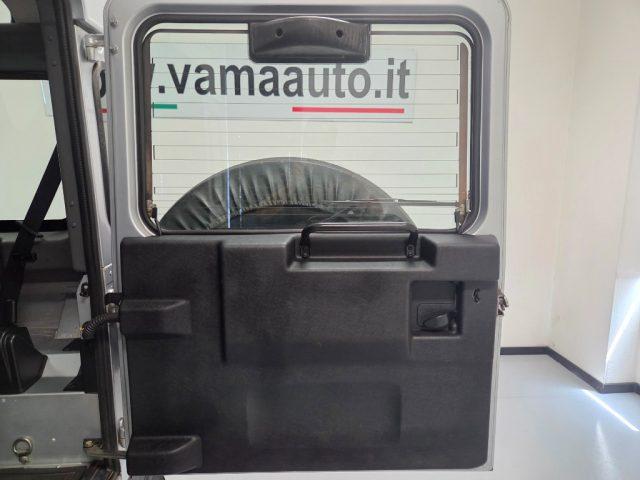 LAND ROVER Defender 90 2.4 TD4 AUTOVETTURA SERVICE LAND ROVER
