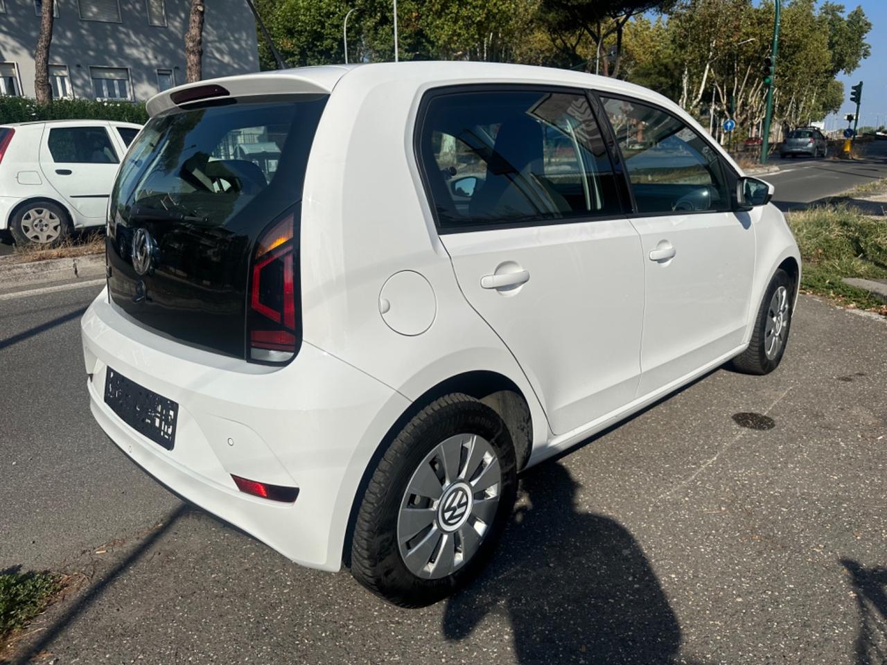 Volkswagen up! 1.0 75 CV 5p. move up! Clima Pdc