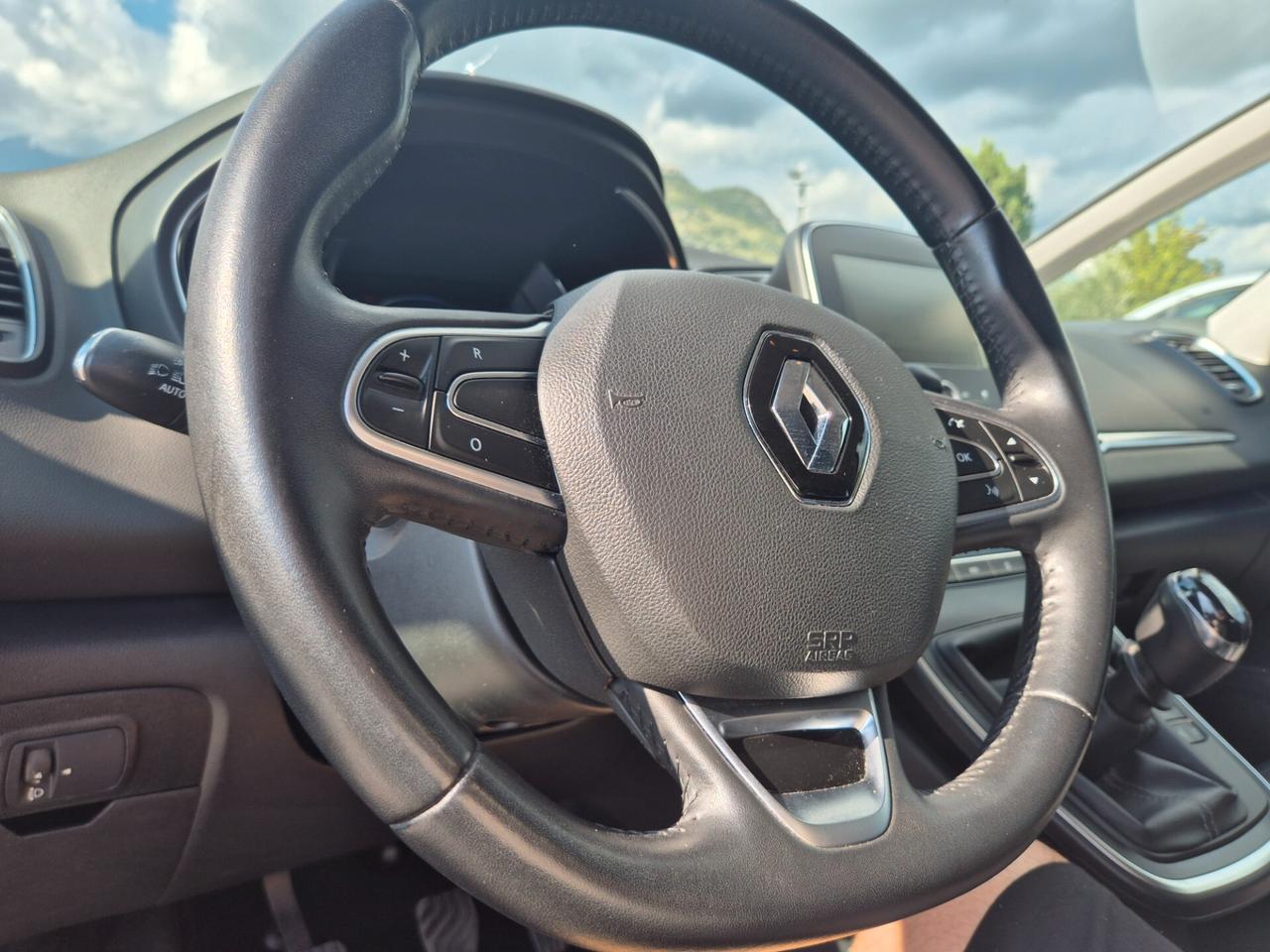 Renault Scenic Blue dCi 150 CV Sport Edition2