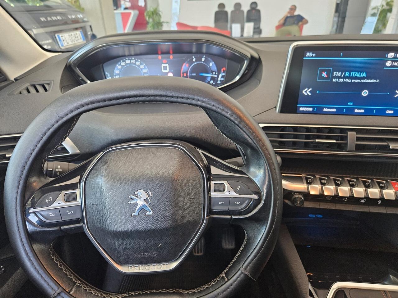 Peugeot 3008 BlueHDi 130 S&S Allure