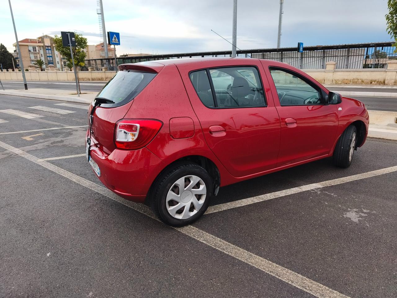Dacia Sandero 1.5 8V 75Cv DISTRIBUZ OK
