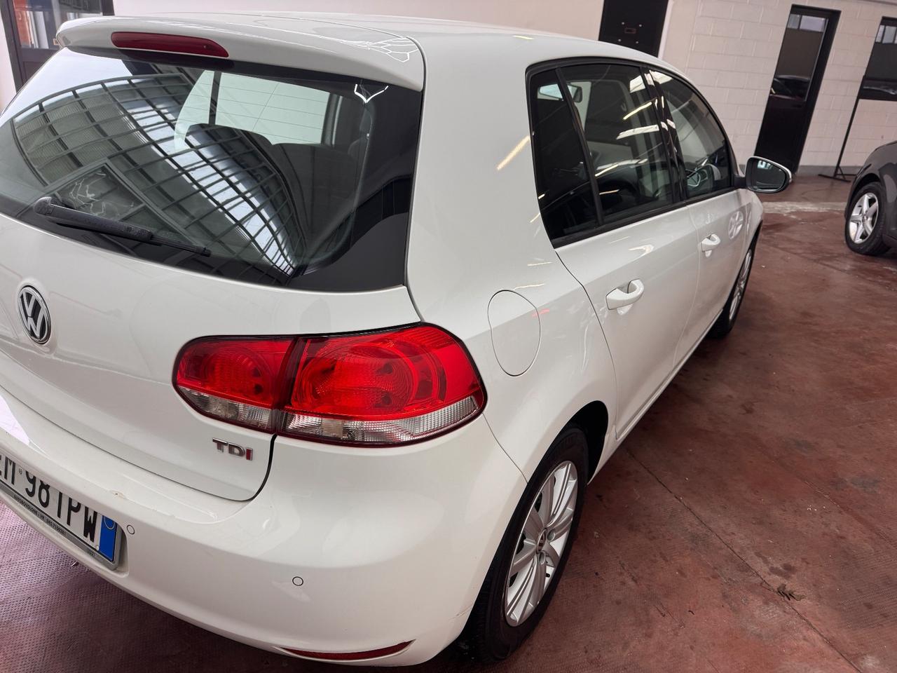 Volkswagen Golf 1.6 TDI DPF 5p. 2012