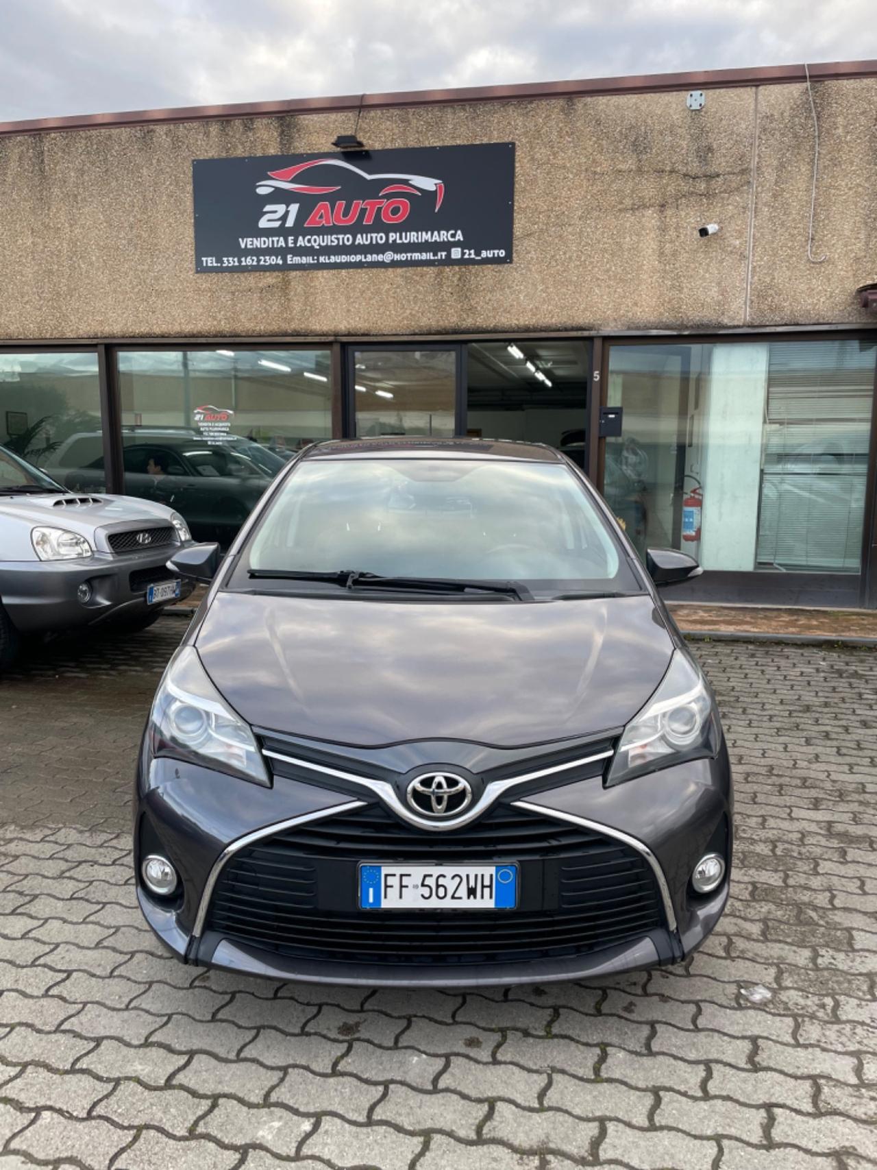 Toyota Yaris 1.0 5 porte Lounge