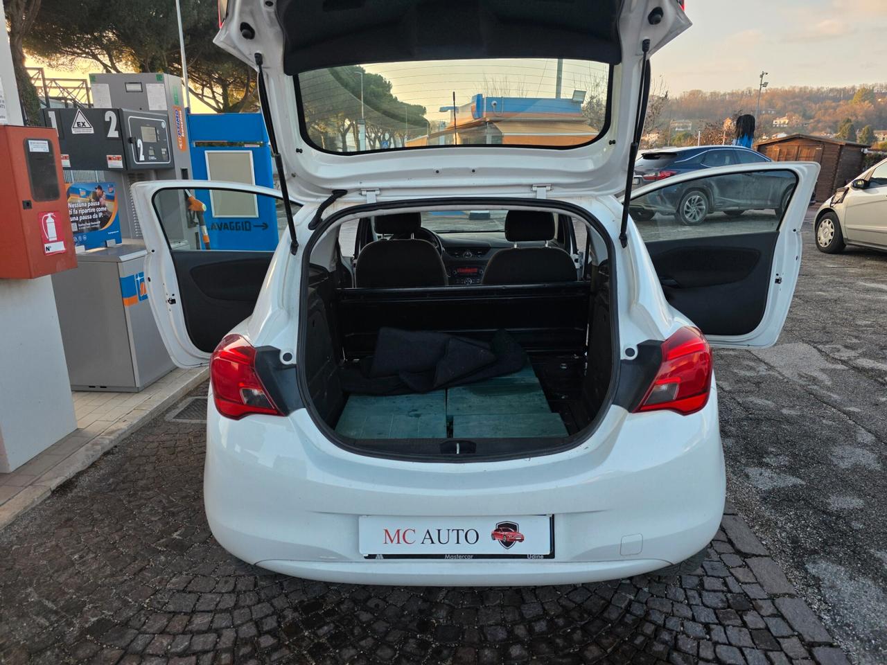 Opel Corsa 1.3 CDTI Van 2 posti con 224.000km Neopatentati ok