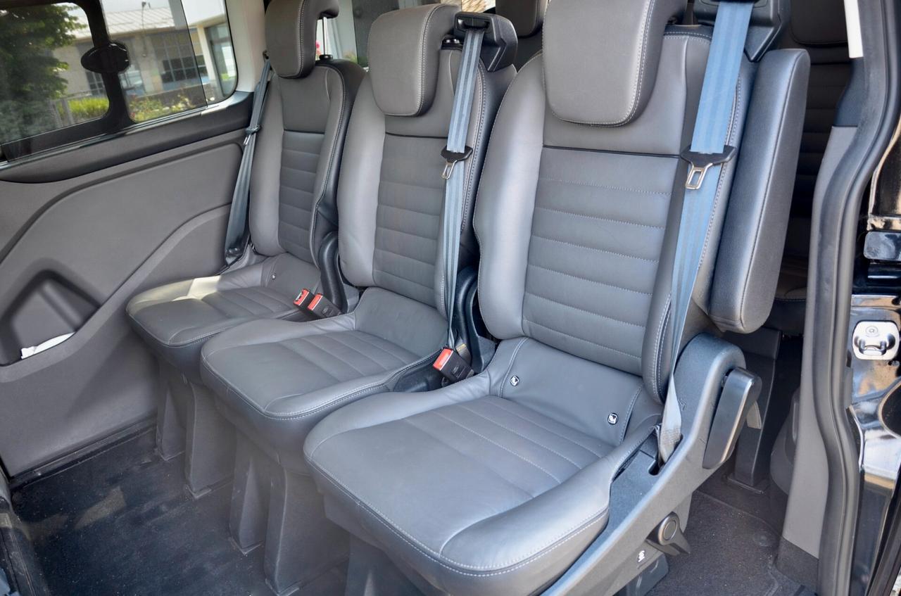 FORD TOURNEO CUSTOM 2.0 ECOBLUE TITANIUM X 185cv AUTO, 8 POSTI, UFF ITALIANA, SERVICE UFF FORD, EURO 6D, RETROCAMERA, APPLE ANDROID, PERMUTE