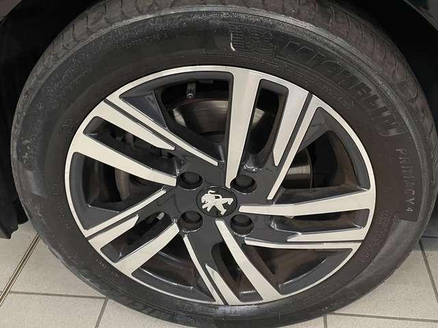 Peugeot 208 1.2 puretech Allure Pack 100Cv