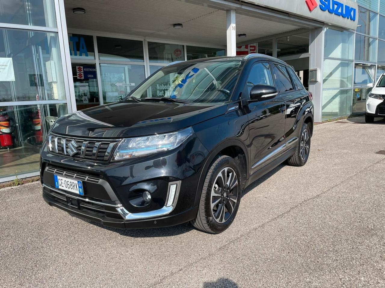 Suzuki Vitara 1.4 Hybrid Top