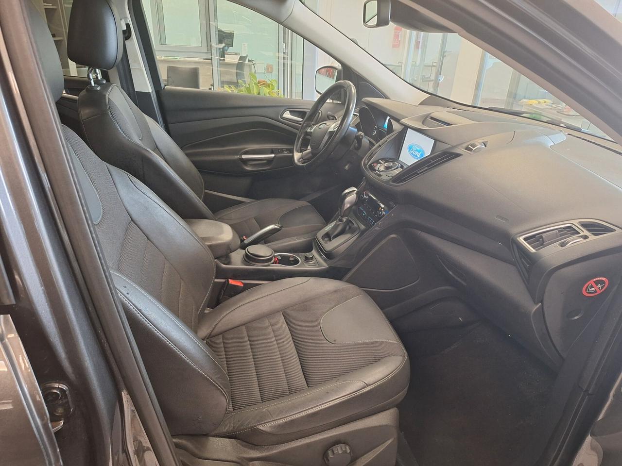 Ford Kuga 2.0 TDCI 150 CV S&S 4WD Powershift Titanium