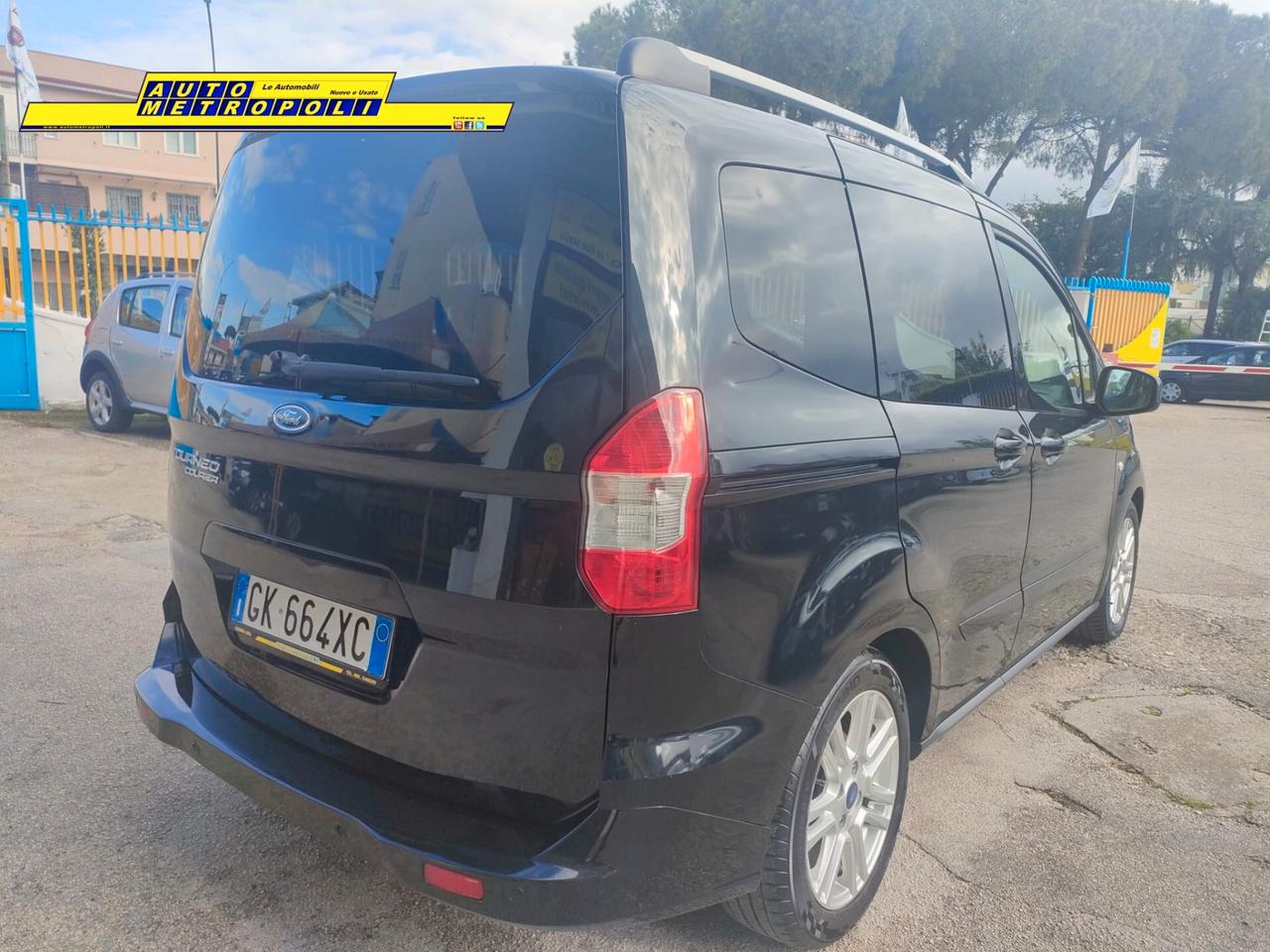 Ford Tourneo Courier 1.5 95cv TDCi Plus