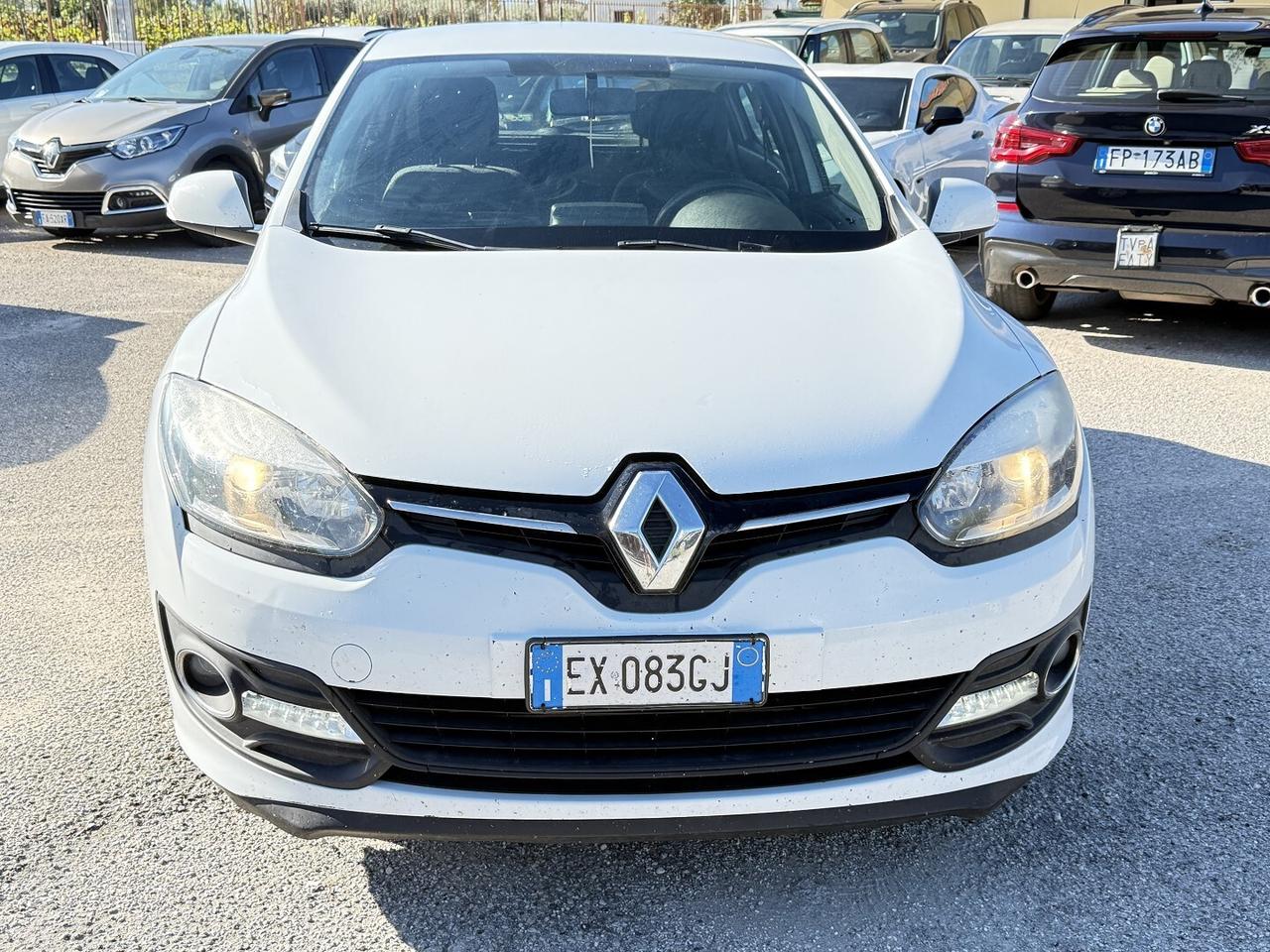RENAULT MEGANE 1.5 DCI ADATTA NEOPATENTATI