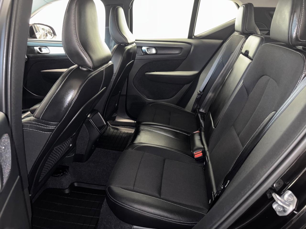 Volvo XC40 D3 GEARTRONIC AUT. Momentum Pro