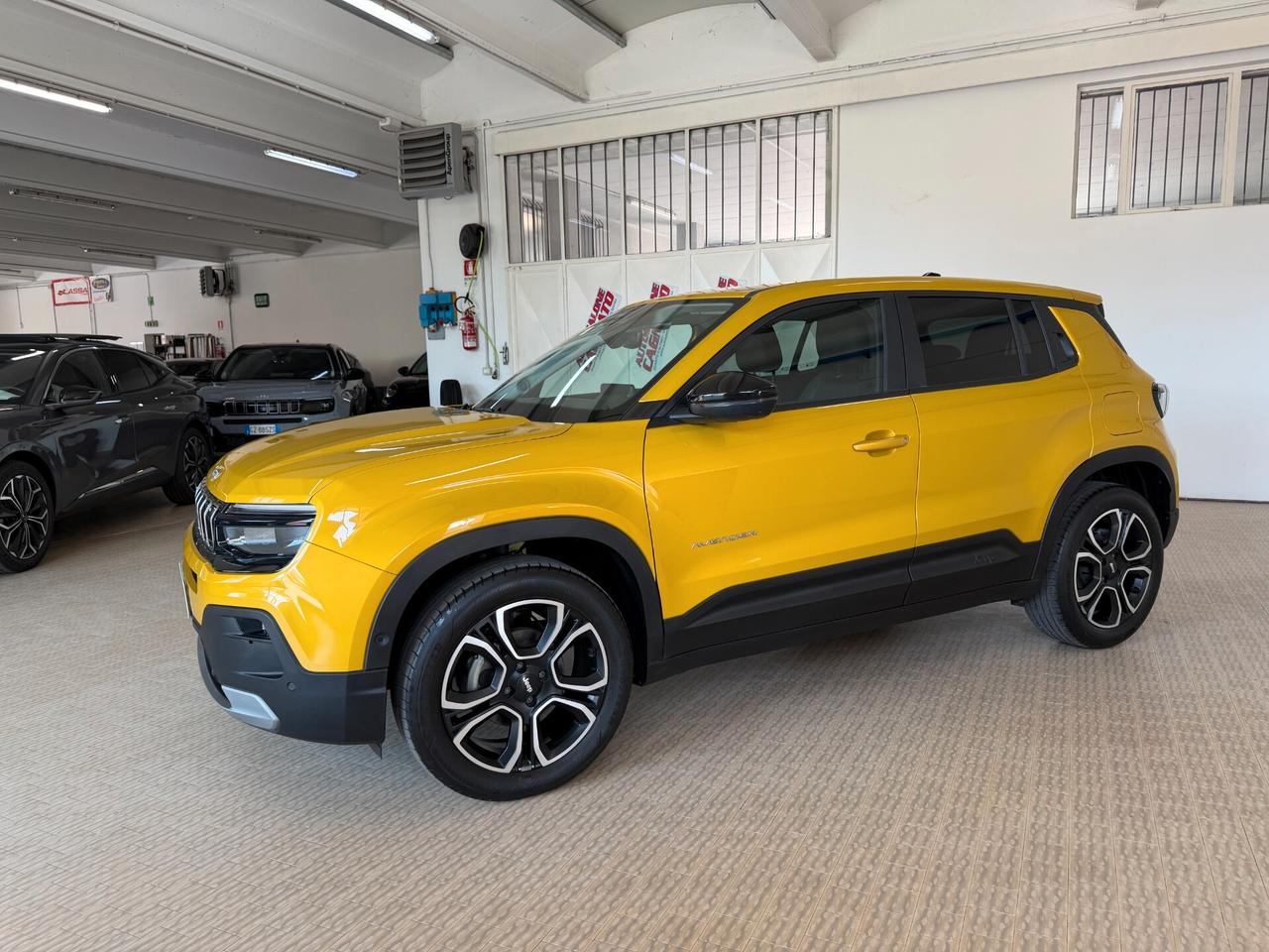 Jeep Avenger 1.2 Turbo 100 CV Summit 2025 Neopatentati Km 18000