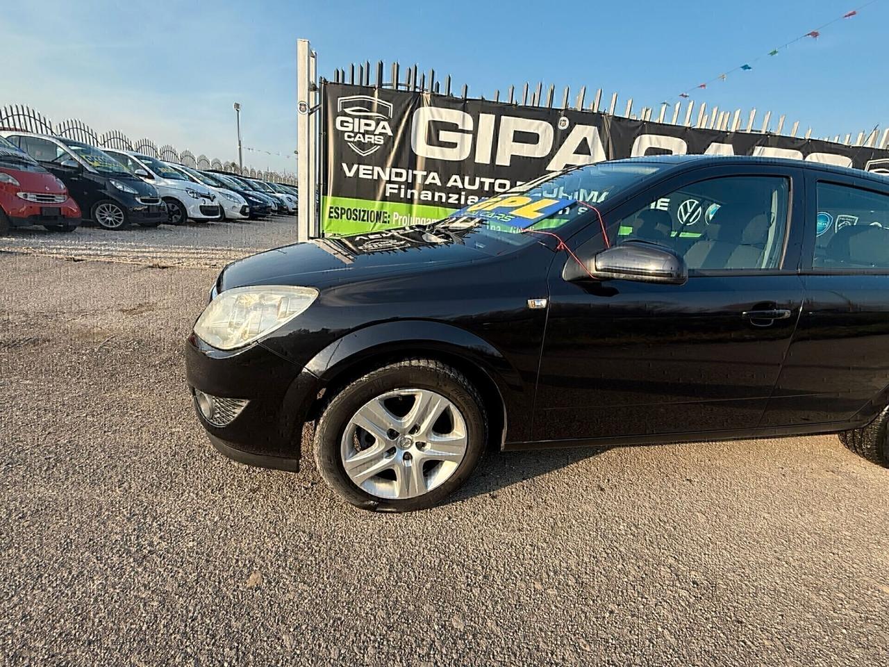 Opel Astra 1.4 16V GPL-TECH 5 porte Enjoy