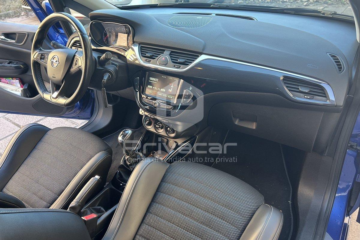 OPEL Corsa 1.6 Turbo Coupé OPC