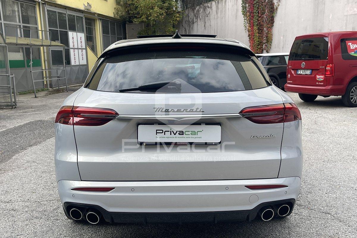 MASERATI Grecale MHEV 300 CV AWD GT