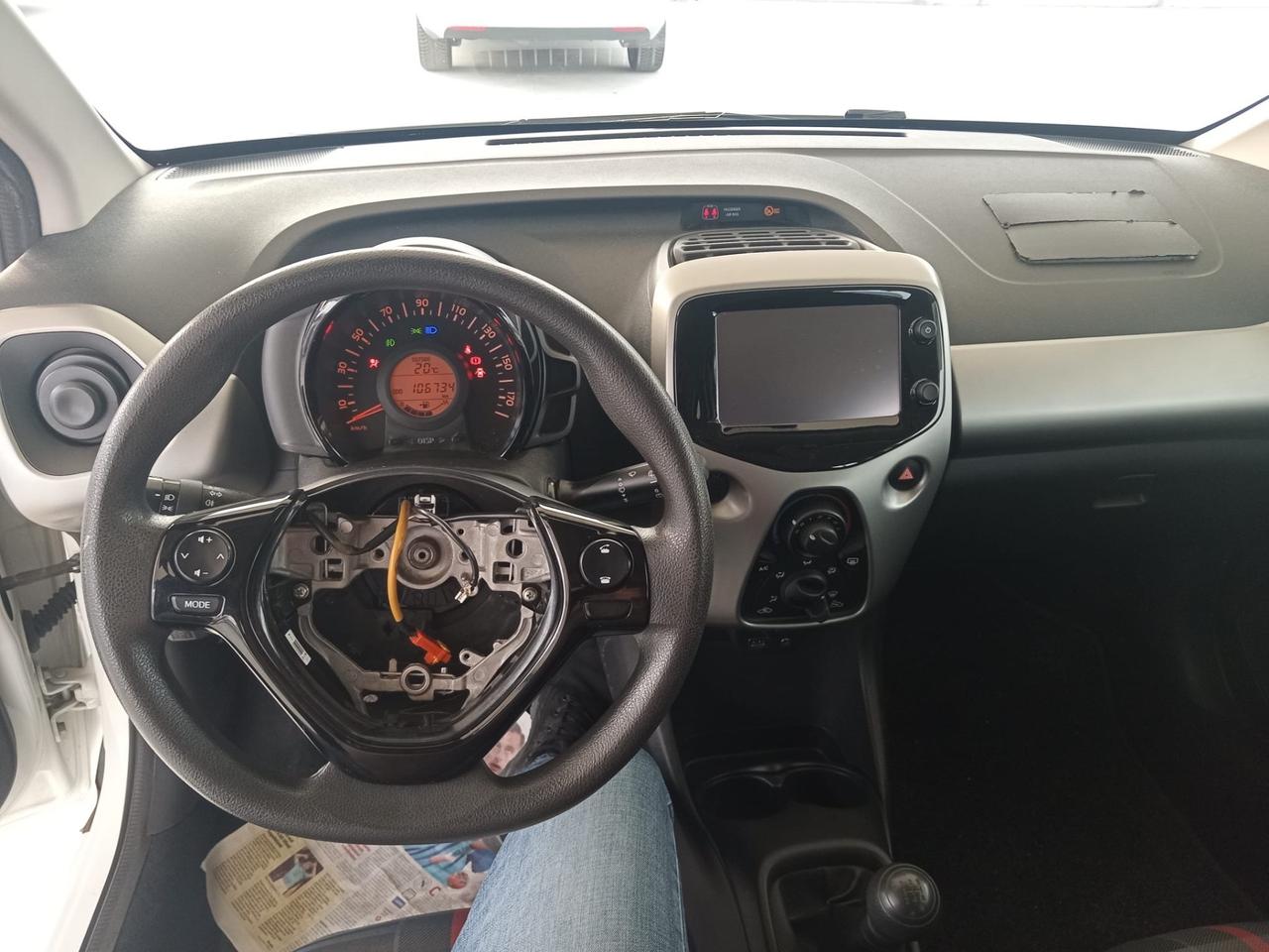 Peugeot 108 BENZ 1.0 C.V 68 PERFETT. MARCIANTE