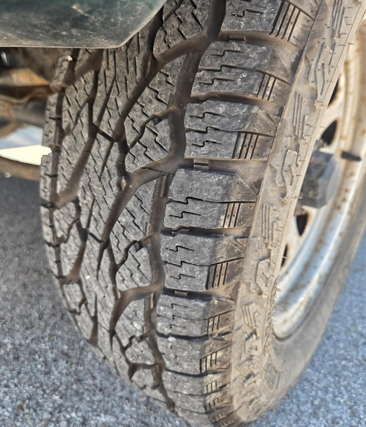 Suzuki Jimny 1.3i 16V cat 4WD JLX Special
