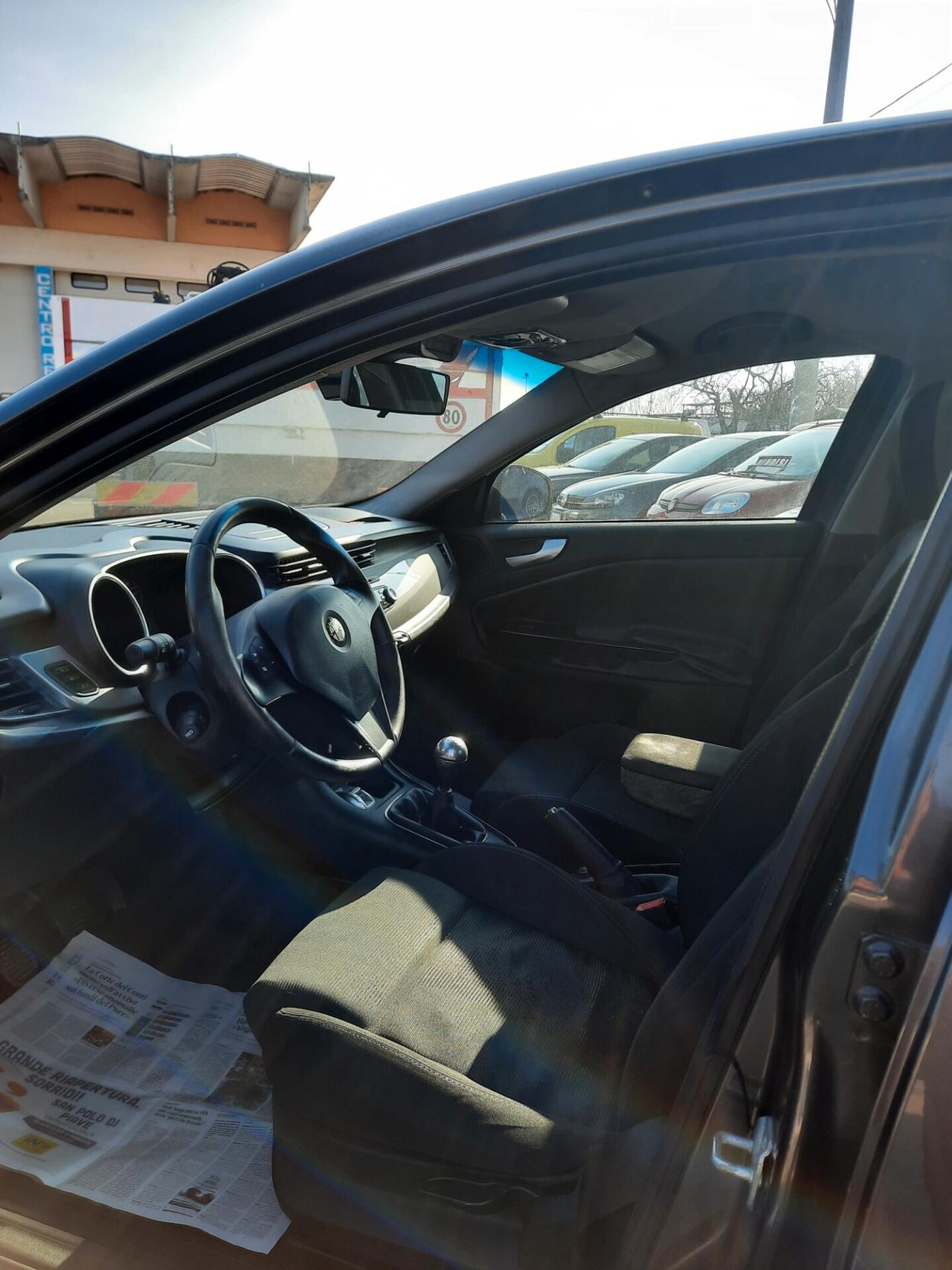 Alfa Romeo Giulietta 1.6 JTDm-2 Ok neopatentati