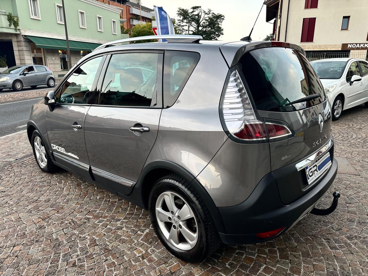 Renault Scénic XMod Cross 1.5dCi 110CV - Gancio Traino