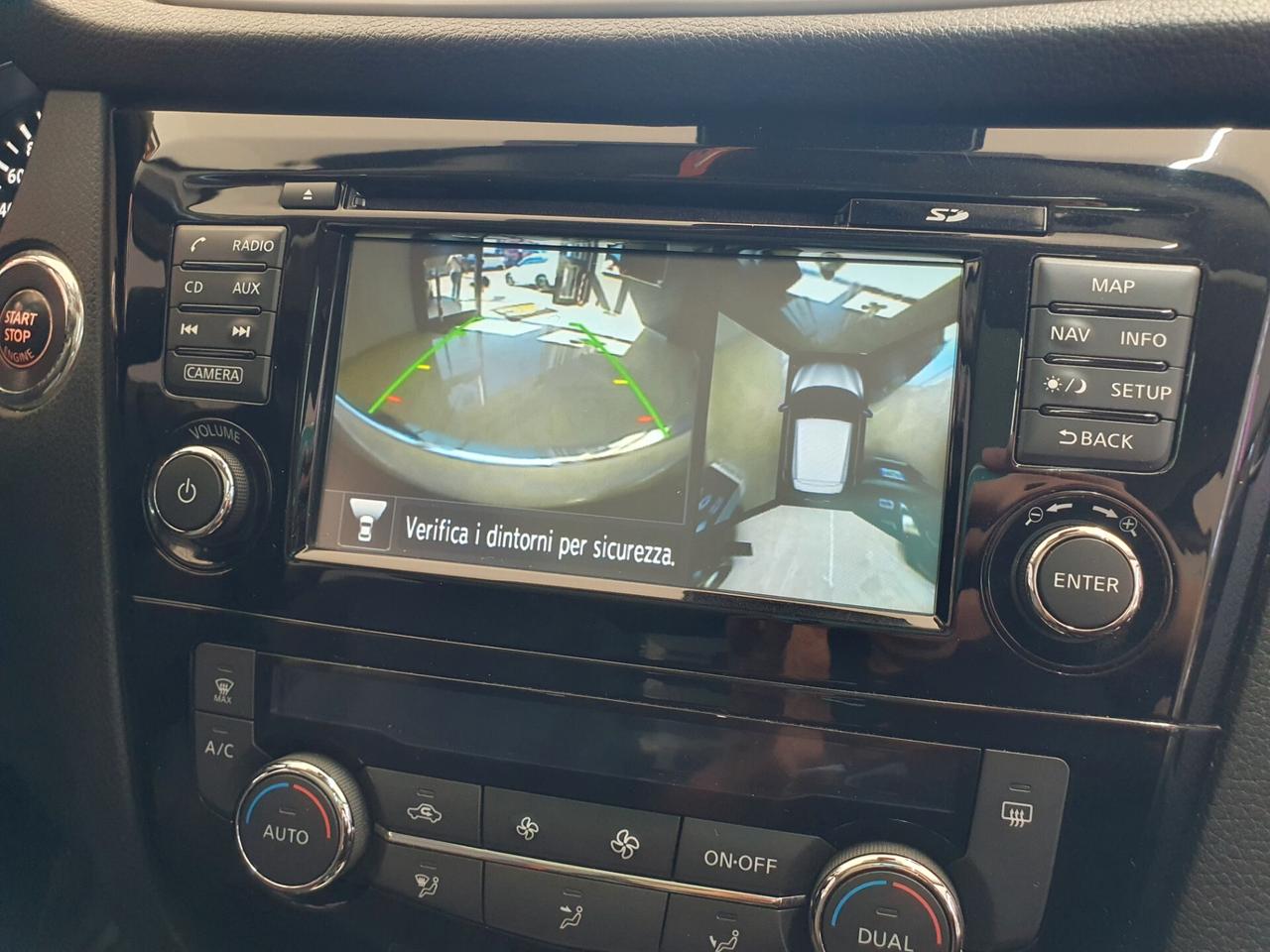 Nissan Qashqai 1.5 dCi 110cv Tekna 2015
