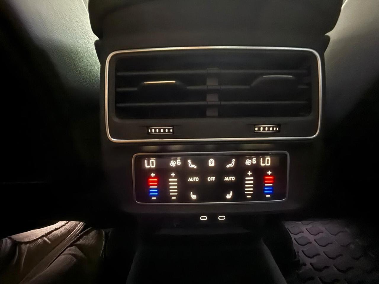Audi Q7 SUV 55 TFSI quattro tiptronic S line Edition