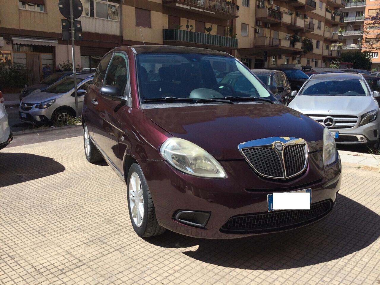 Lancia Ypsilon 1.3 MJT 75 CV Moda Milano