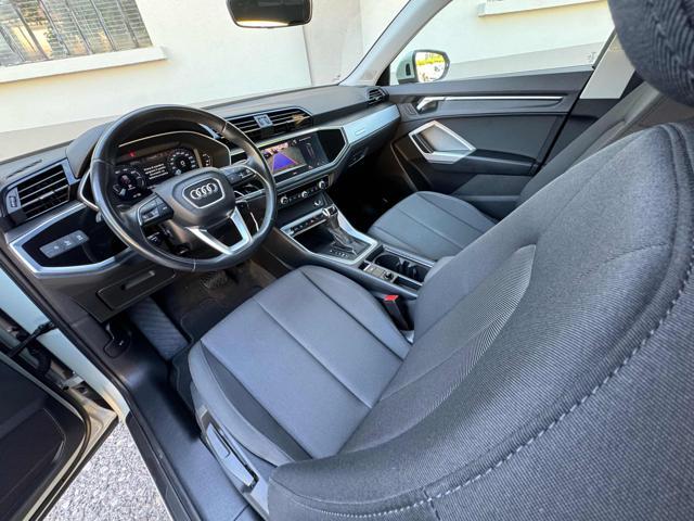 AUDI Q3 SPB 45 TFSI e S tronic Business Plus