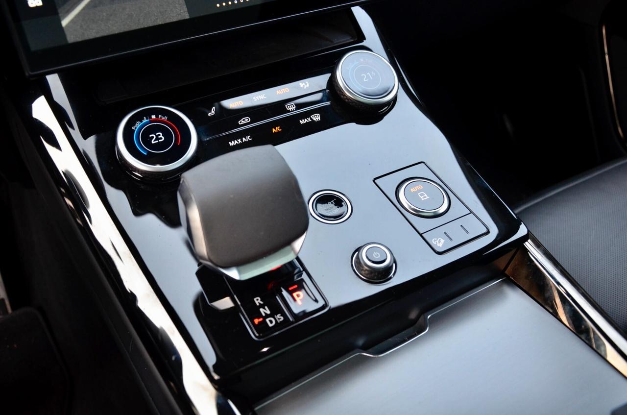 LAND ROVER RANGE ROVER SPORT 3.0d i6 MHEV DYNAMIC SE AWD 300cv AUTO, GARANZIA UFF LAND ROVER, UNICOPROPRIETARIO, UFF ITALIANA, SERVICE LAND ROVER, TETTO, HI-FI MERIDIAN, 23", PERMUTE