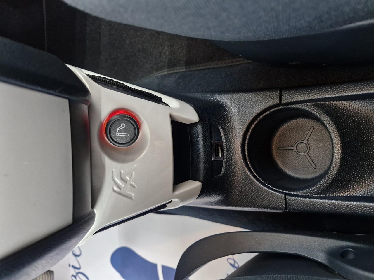 FORD KA 1.2 BZ 69CV TITANIUM ANNO 2013 90000KM