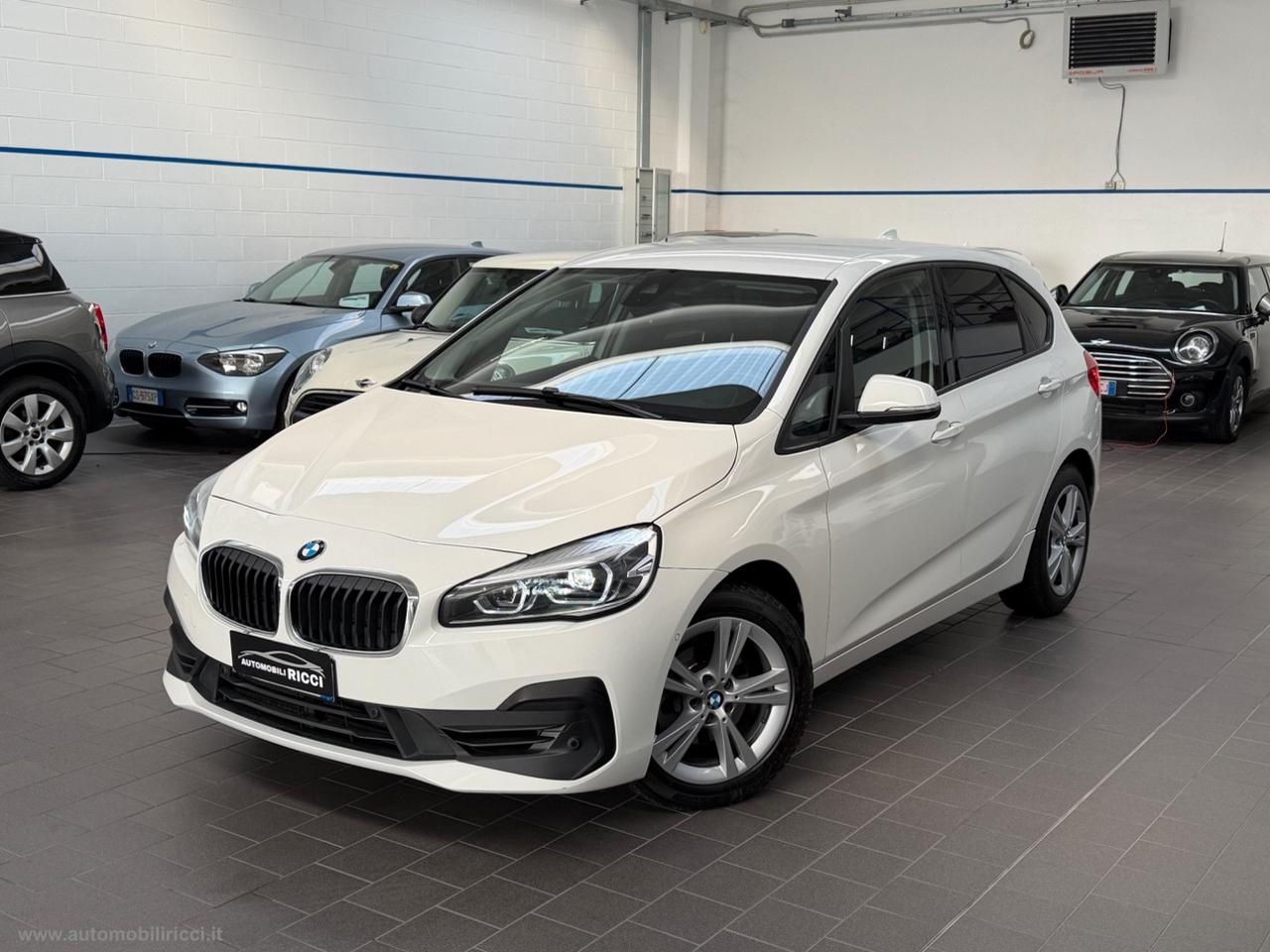 BMW 218i ACTIVE TOURER