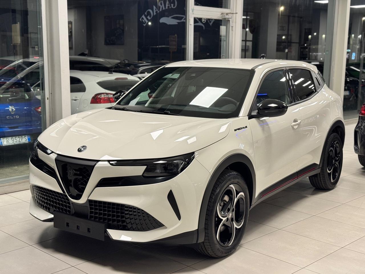 Alfa Romeo Junior 1.2 145 CV Hybrid eDCT6 Speciale