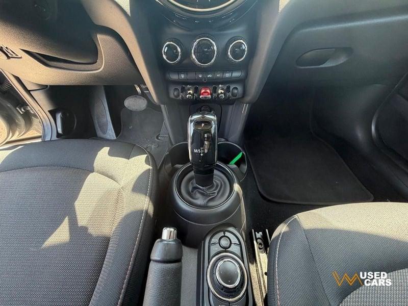 MINI Cooper 1.5 Cooper Business aut