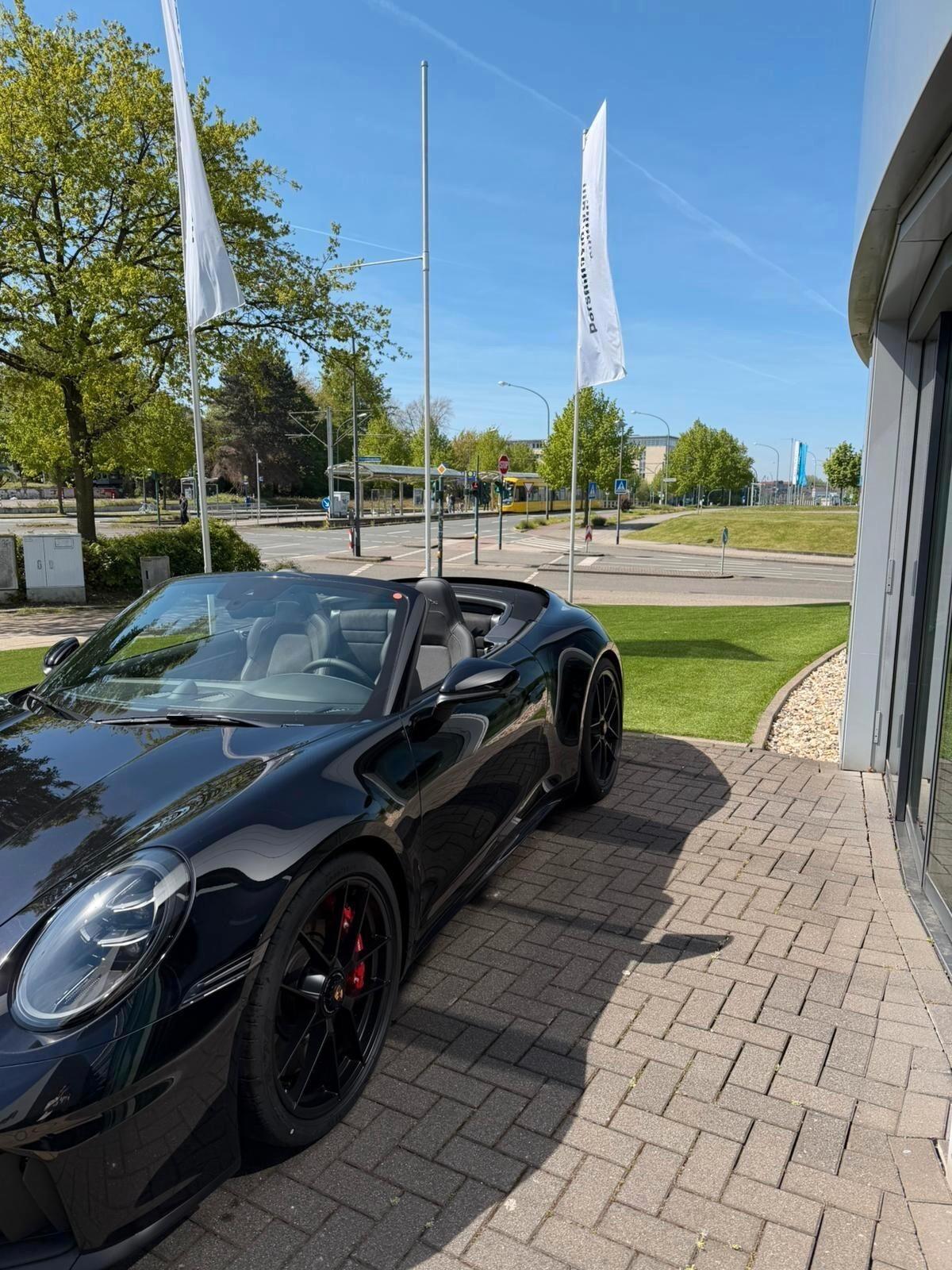 Porsche 911 Carrera GTS Cabrio