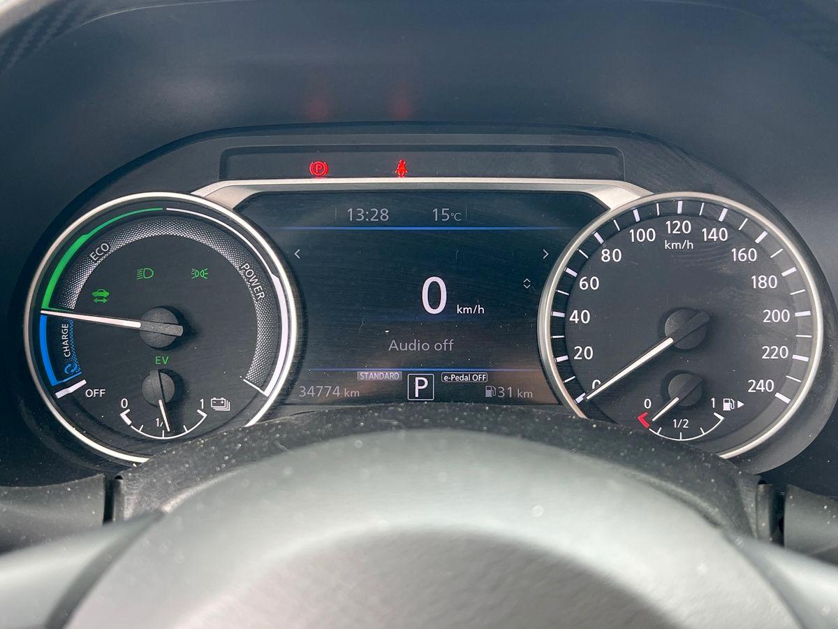 NISSAN Juke 1.6 hev Tekna