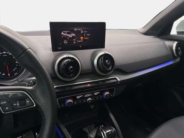 Audi Q2 35 TDI quattro S tronic Identity Black