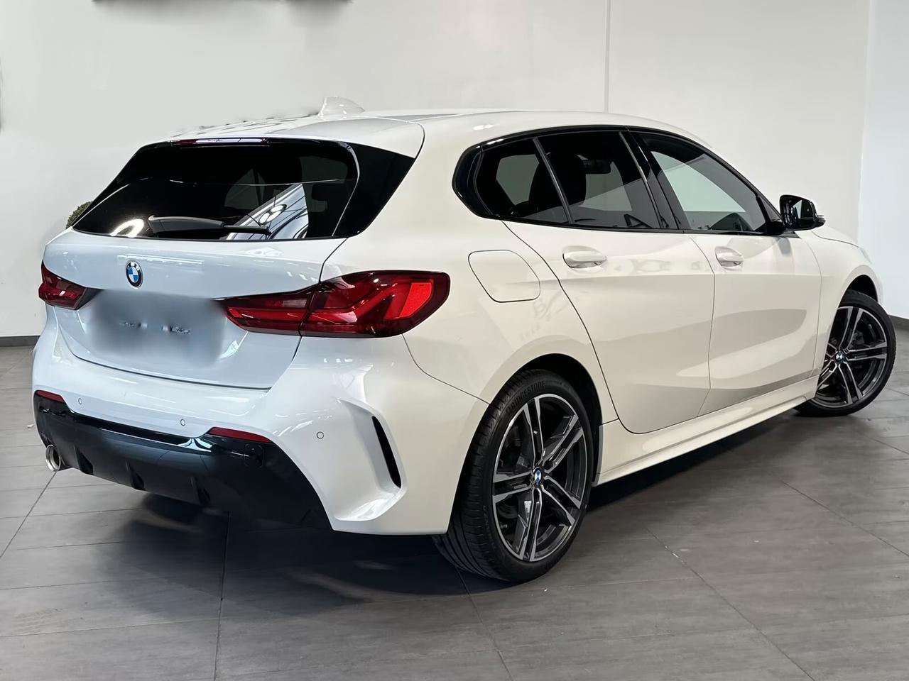 Bmw 118 118i 5p. Sport