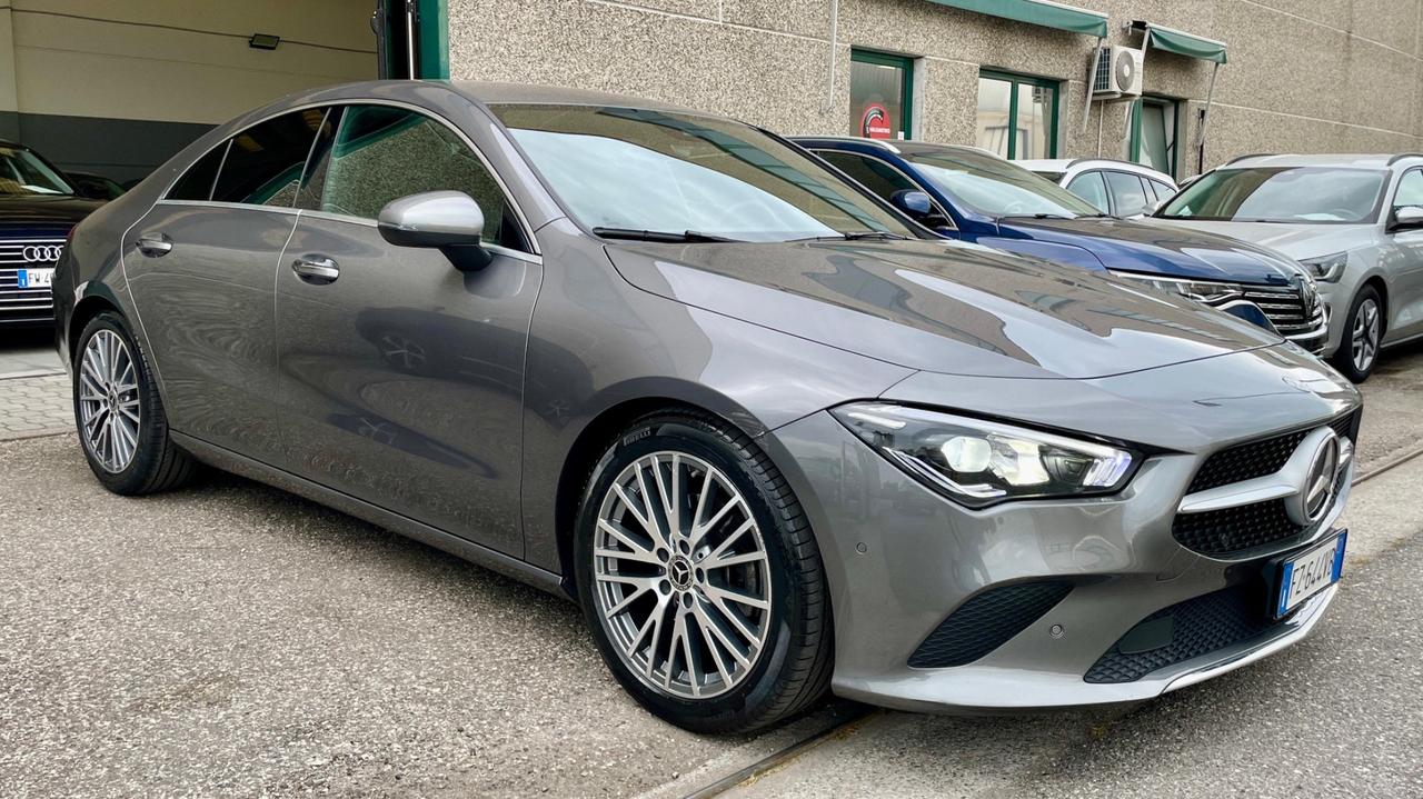 Mercedes CLA 200 d Automatic led Pacchetto luci