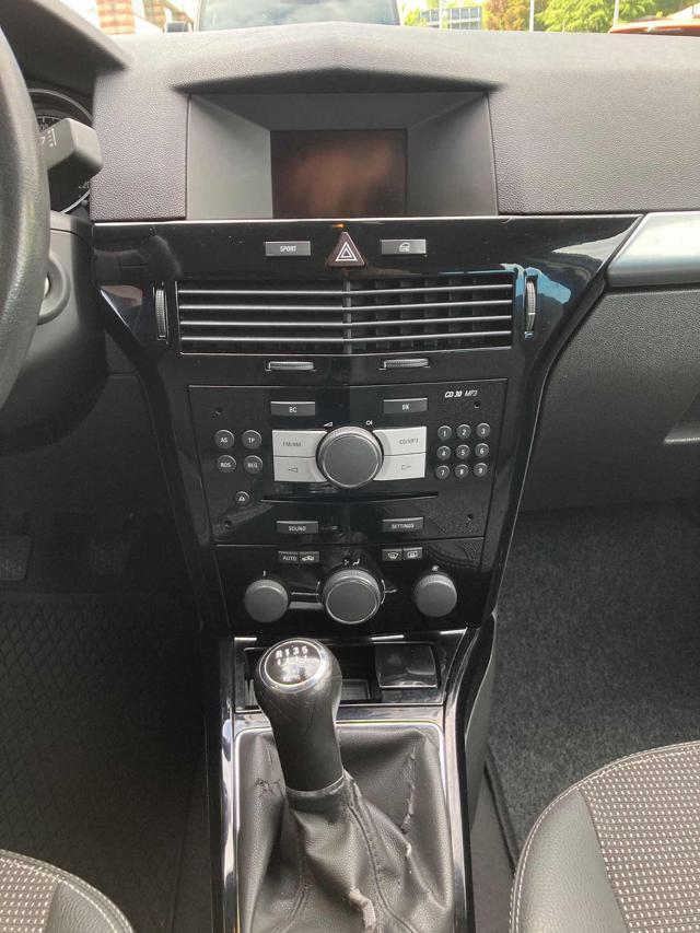 OPEL Astra 1.7 CDTI 110CV SW Cosmo NEOPATENTATI