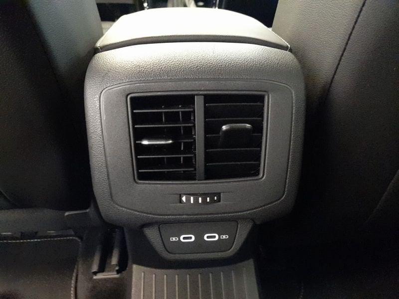 Volkswagen T-Roc 2.0 TDI SCR R-Line