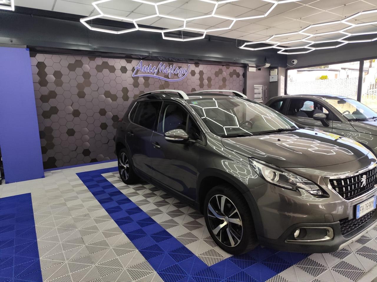 Peugeot 2008 BlueHDi 100 S&S Allure