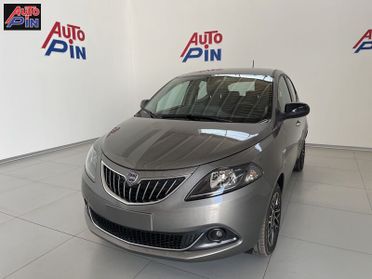Lancia Ypsilon 1.0 FireFly 5 porte S&S Hybrid Platino