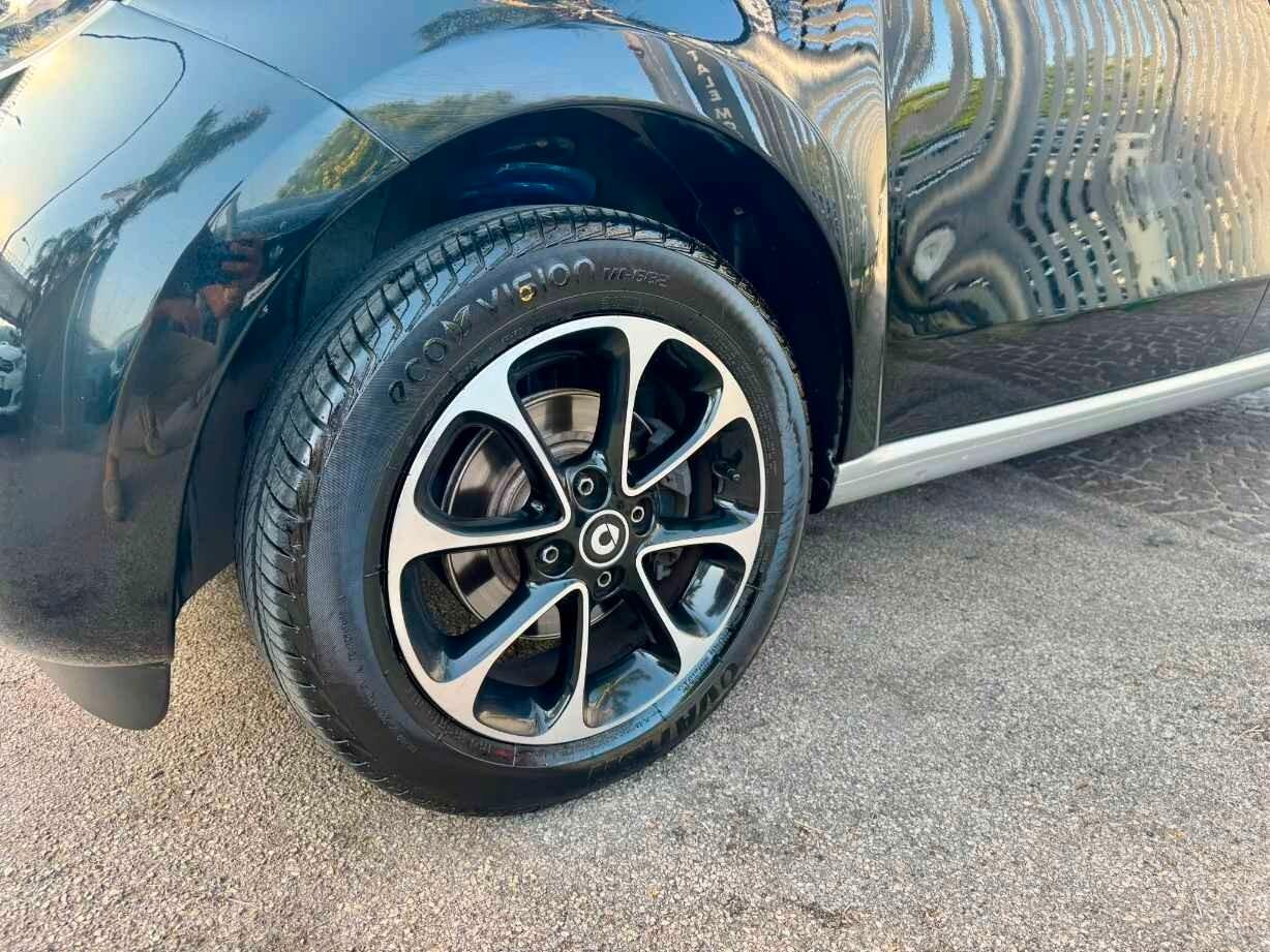 SMART FORFOUR 1.0 PRIME 70 CV C.AUTOMATICO