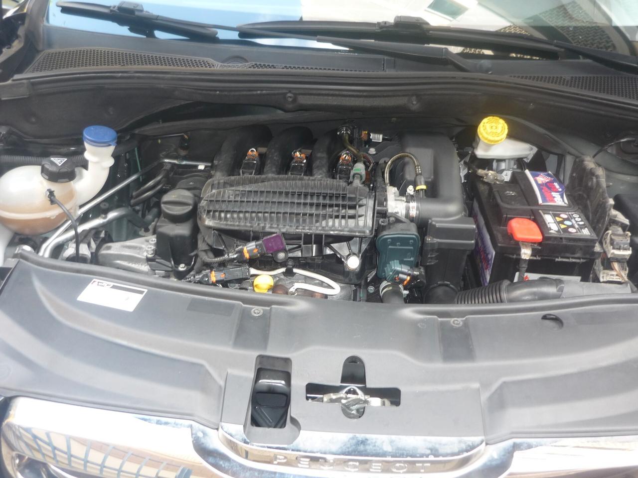 Peugeot 2008 PureTech 82 Allure