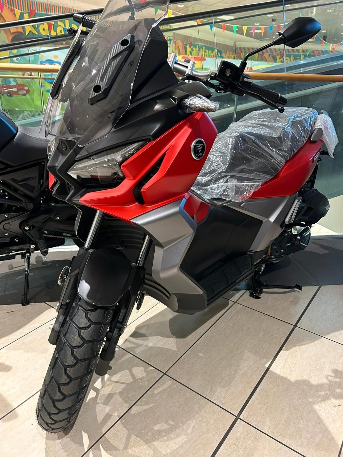Voge Sfida SR1 125 ADV - CI TROVIAMO AL CENTRO COMMERCIALE KATANE' -