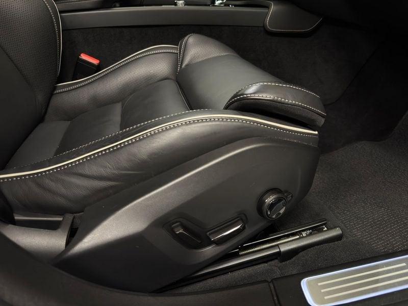 Volvo V90 Cross Country B4 D AWD automatico Plus