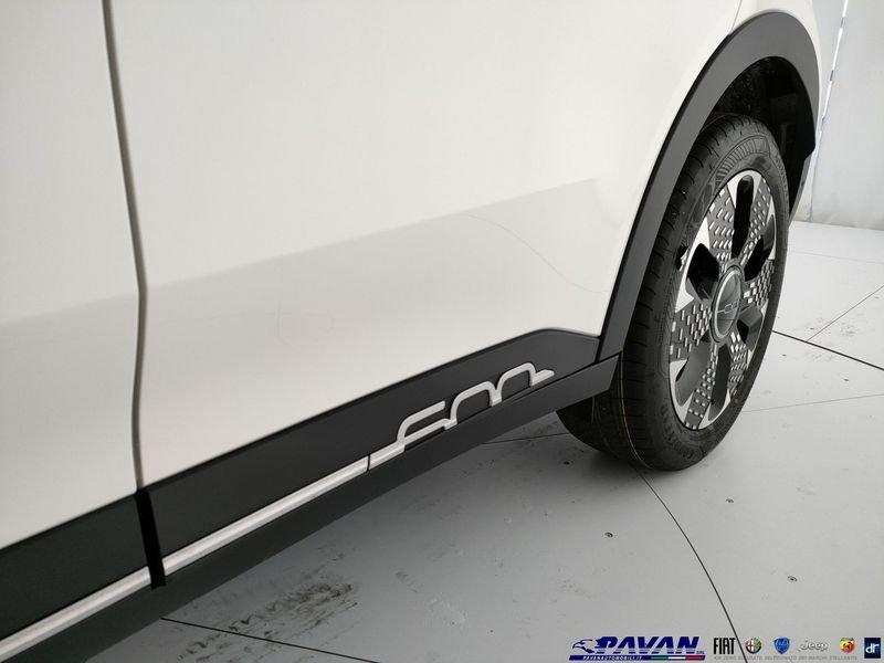 FIAT 600 1.2 Hybrid 110cv La Prima
