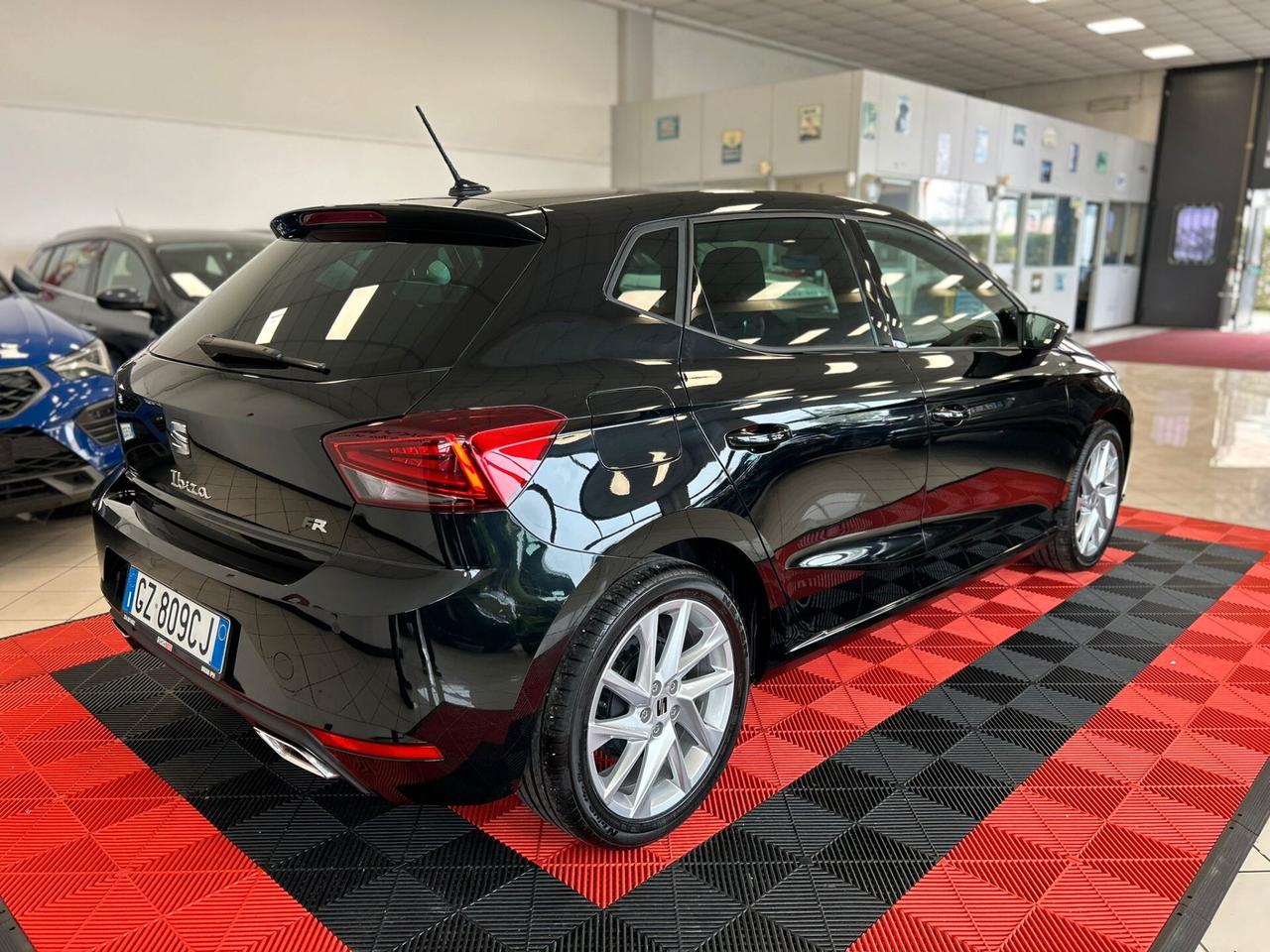 Seat Ibiza 1.0 EcoTSI 95 CV 5 porte FR