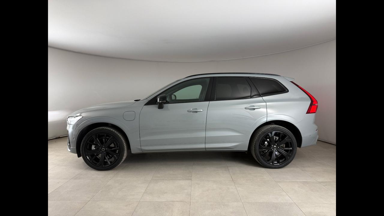 VOLVO XC60 Ultra Black Edition T6 AWD AUT